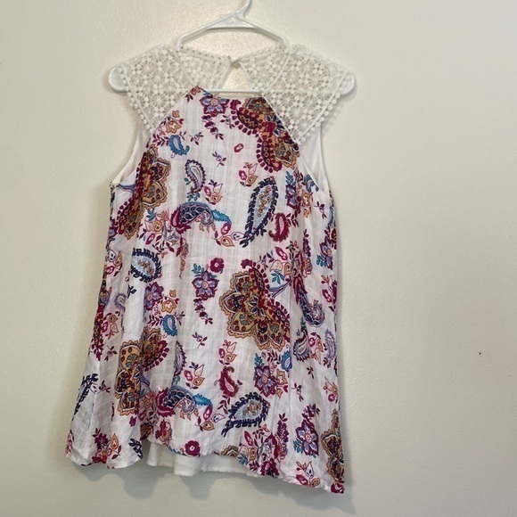 Three pink hearts, Trixie sleeveless laced floral rayon 100% size small - Picture 1 of 9